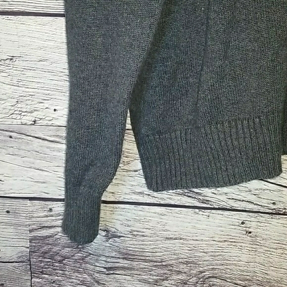 TOMMY HILFIGER SWEATER - Picture 3 of 8